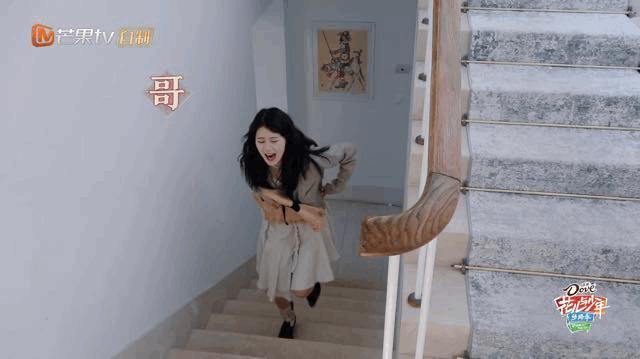 姐姐回归，人设全崩塌