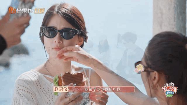 姐姐回归，人设全崩塌