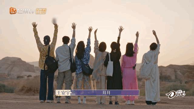 姐姐回归，人设全崩塌