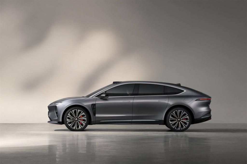 说到底，我们还是希望蔚来能成功