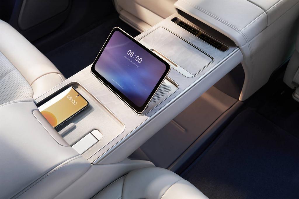 说到底，我们还是希望蔚来能成功