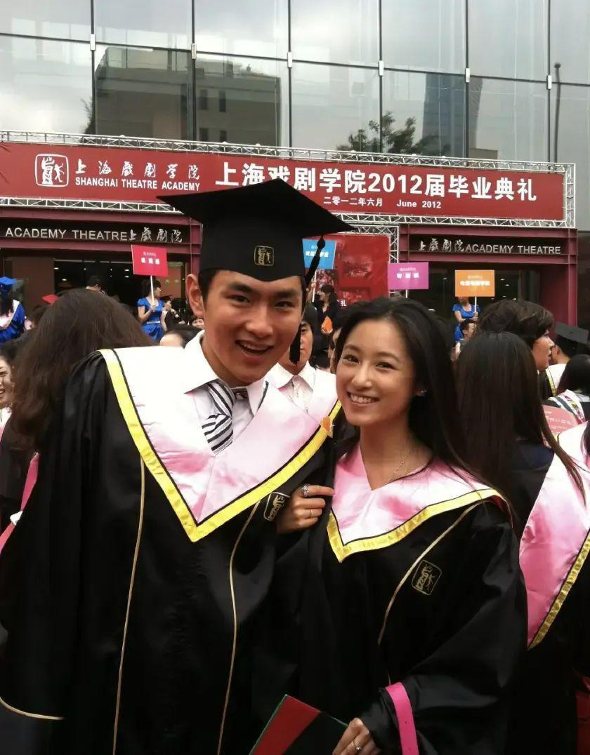 人前恩爱却不顾妻子感受？他被网友吐槽“表演型人格”