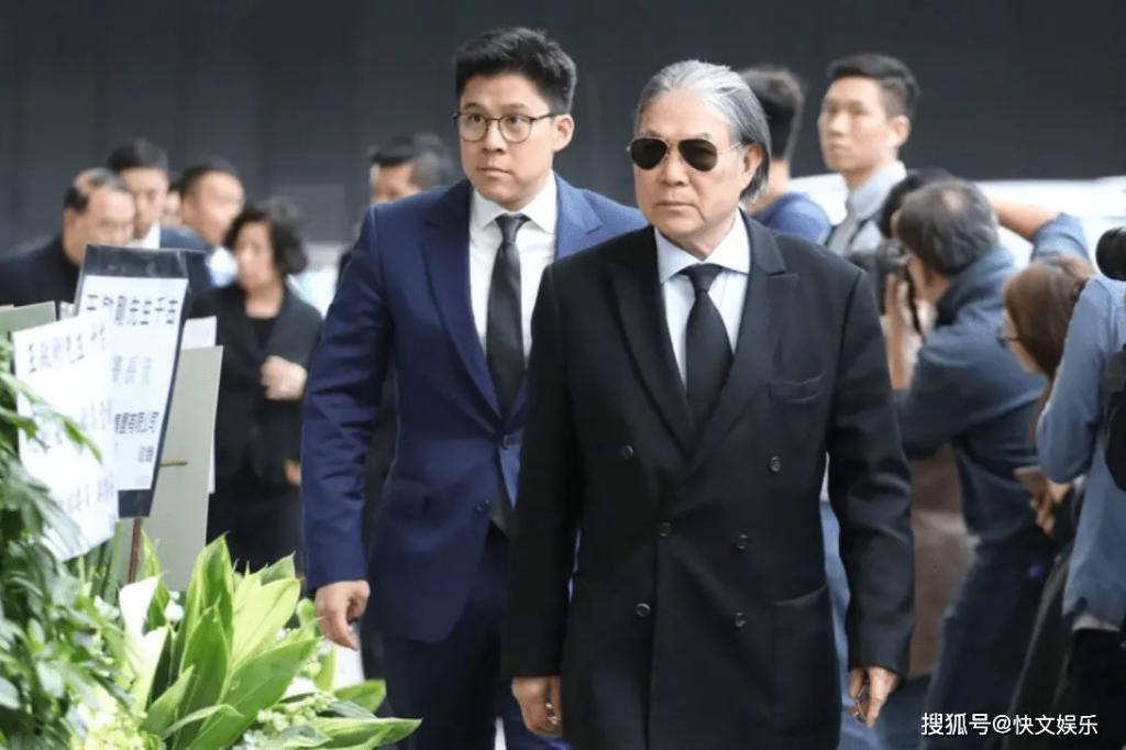 霍启刚郭晶晶捐款风波后续！有人说捐了7000万，也有人说捐700万