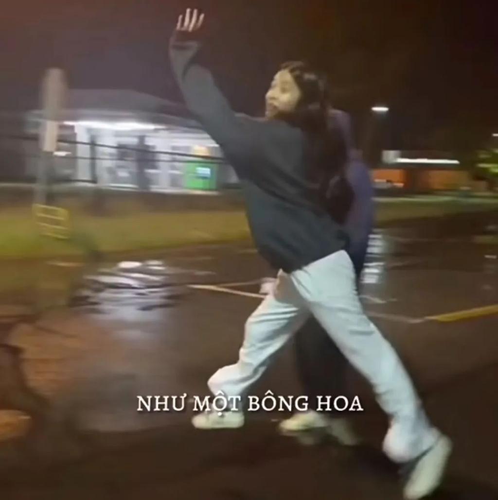 还记得三星小公主吗？谈起恋爱还挺甜？