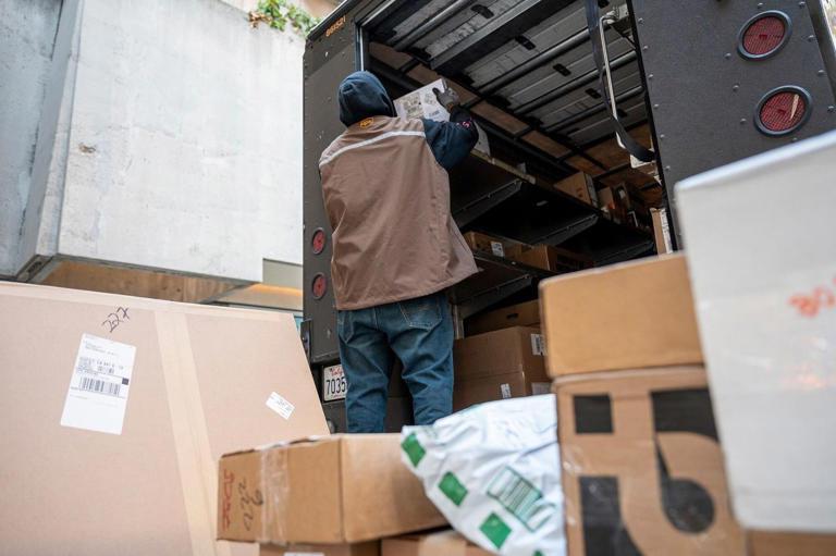 中国这两大电商新秀在美国大杀四方