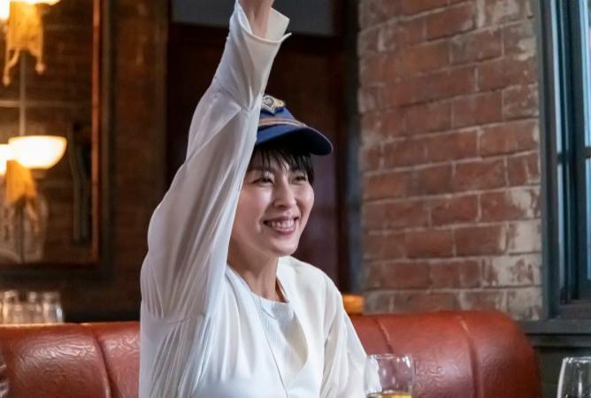 吊打内娱30年，她又翻红了