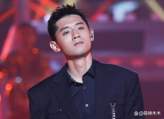 2023年塌房明星：打胎、疯马秀……娱乐圈名利大乱斗