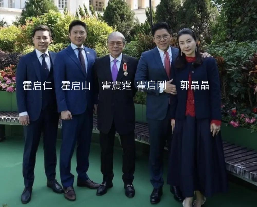 同样是捐款千万，为何霍启刚被夸，李嘉诚却被嫌捐得少