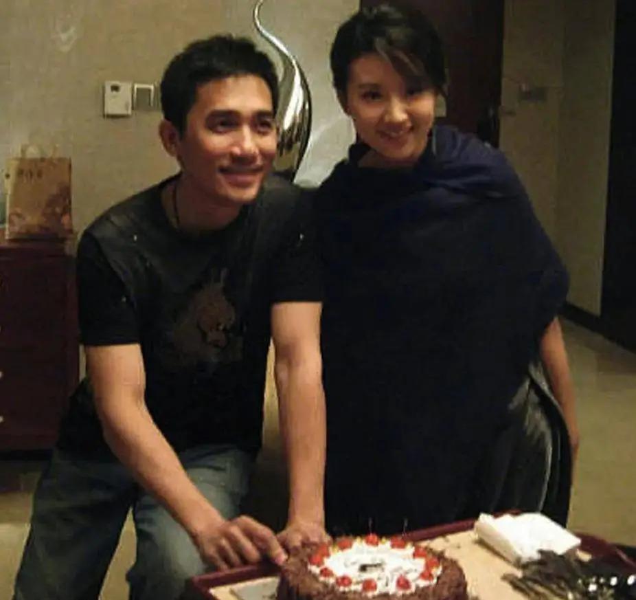 董洁被曝恋上鲜肉富二代！婚内出轨王大治的她情史太混乱