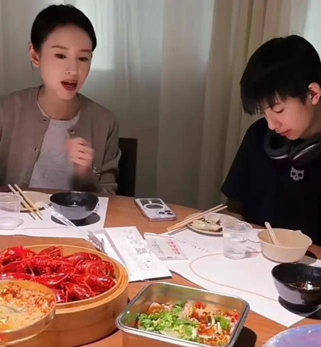 董洁被曝恋上鲜肉富二代！婚内出轨王大治的她情史太混乱