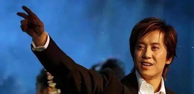 54岁情歌王子毛宁跑商演赚钱，曾8次上春晚，却被捕入狱