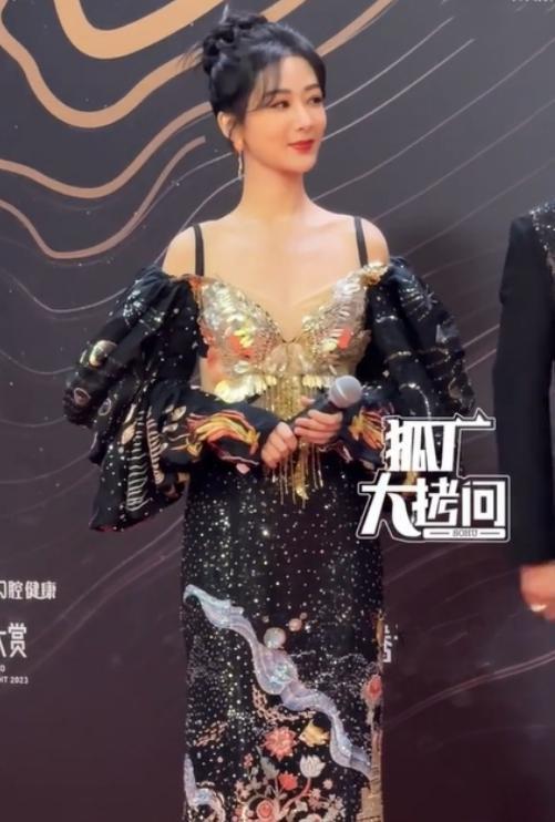 真空的倪妮，土气的赵今麦，女明星审美差距，出来了