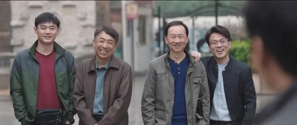 《三大队》唯一的整容脸，原来是个“关系户”，秦昊都带不动