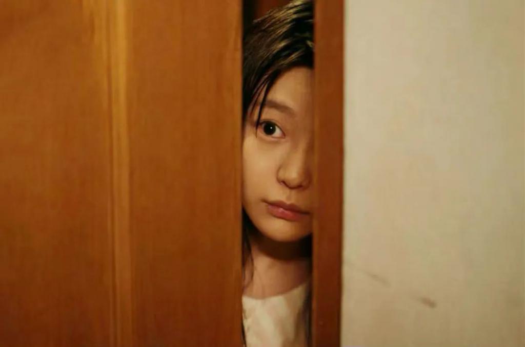 《三大队》唯一的整容脸，原来是个“关系户”，秦昊都带不动