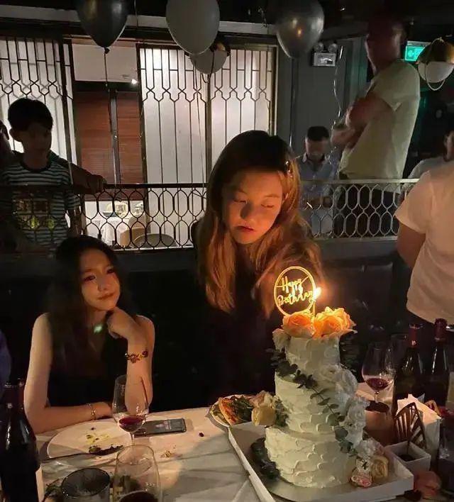 《三大队》唯一的整容脸，原来是个“关系户”，秦昊都带不动