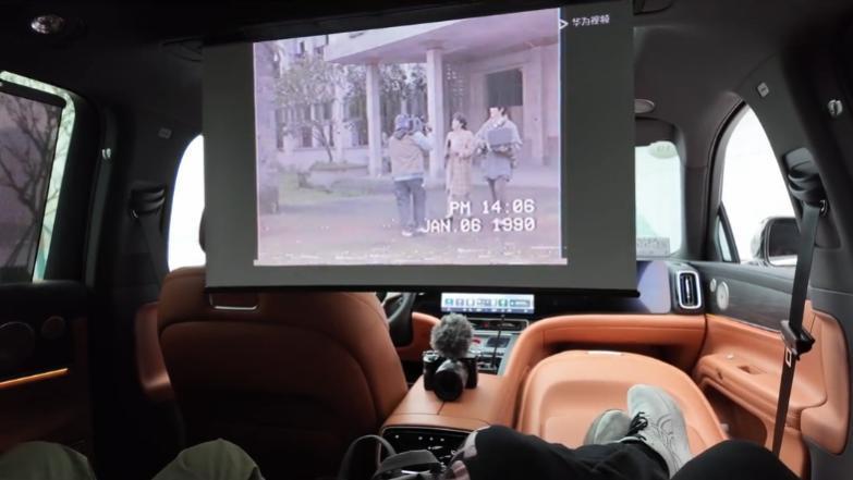 华为今天掏出了问界M9，46.98万起售的车竟然这么好卖。。。