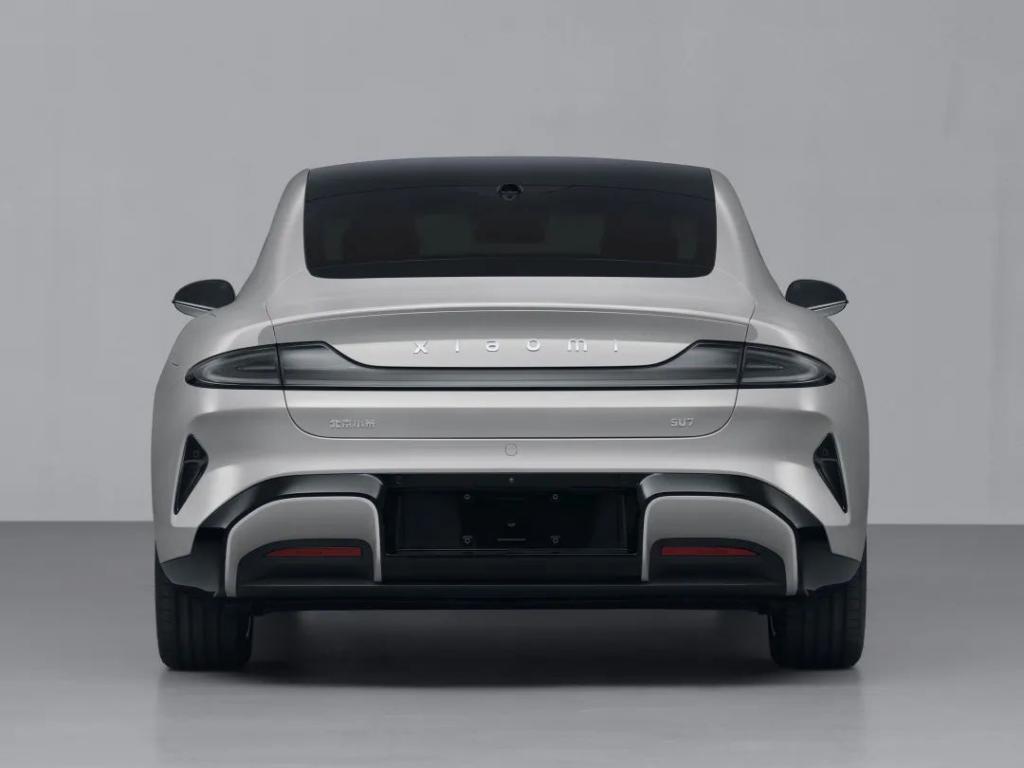 小米汽车，能成为年轻人的第一款车吗？