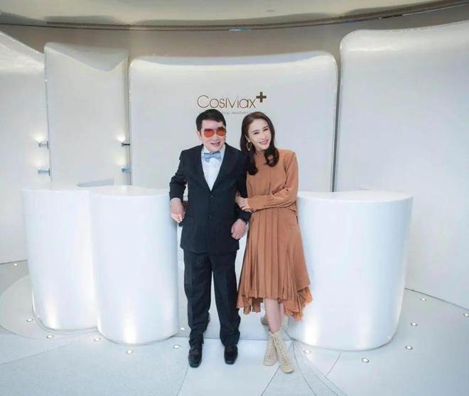 黎姿弟弟迎48岁生日 车祸16年后再次站起来太惊喜