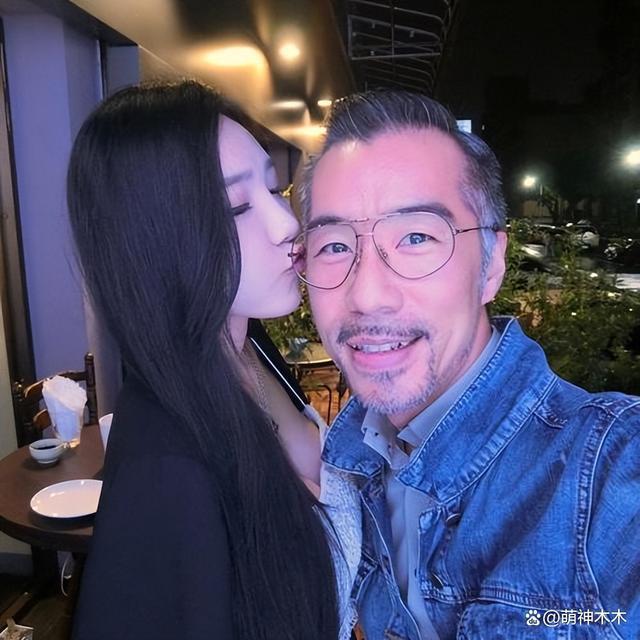 张兆志宣布离婚！分手原因引网友怒斥，浪费女方十年