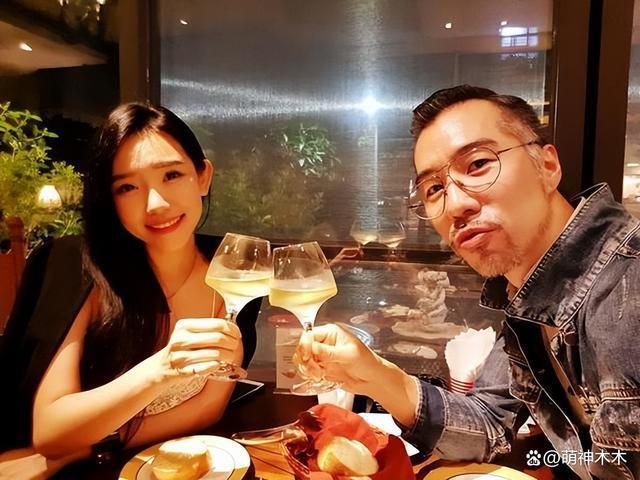 张兆志宣布离婚！分手原因引网友怒斥，浪费女方十年