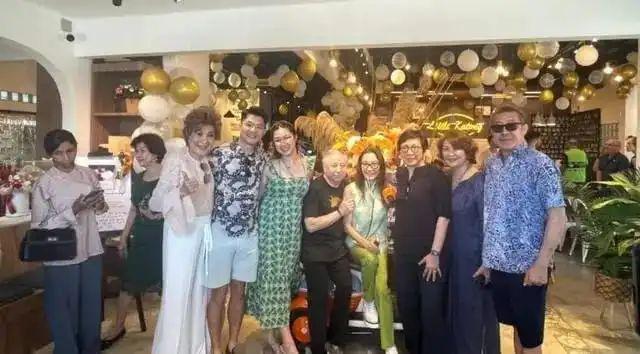 杨紫琼回大马补办婚宴，都来了哪些名流？