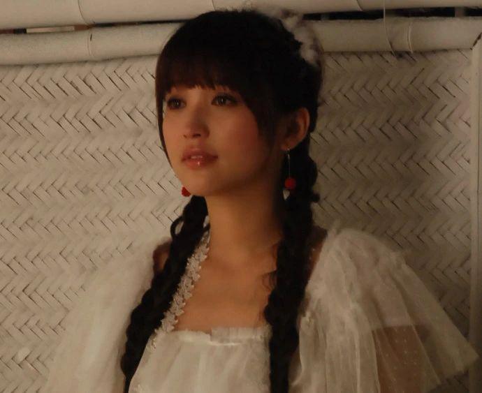 内娱姐弟恋，都没好下场？