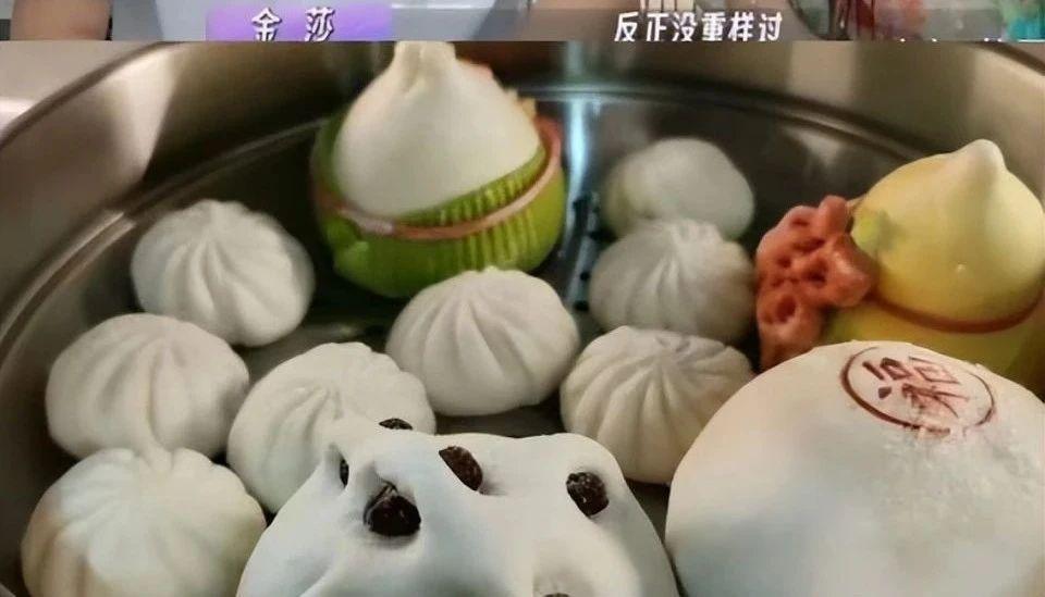 内娱姐弟恋，都没好下场？