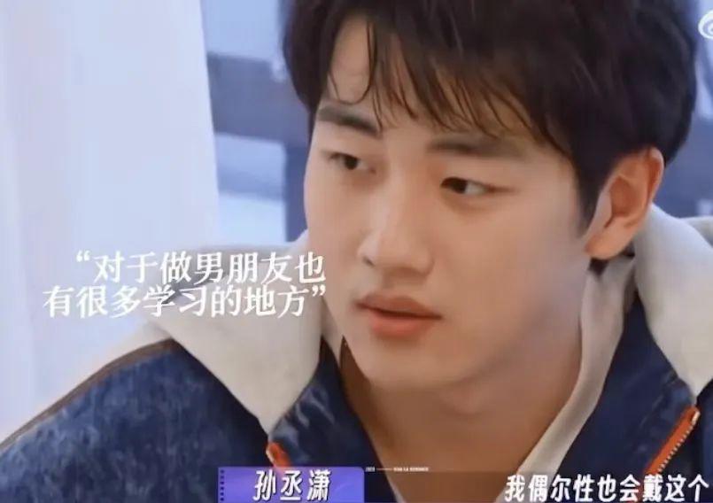 公然在红毯接吻？第一次觉得油可以形容“一对人”……