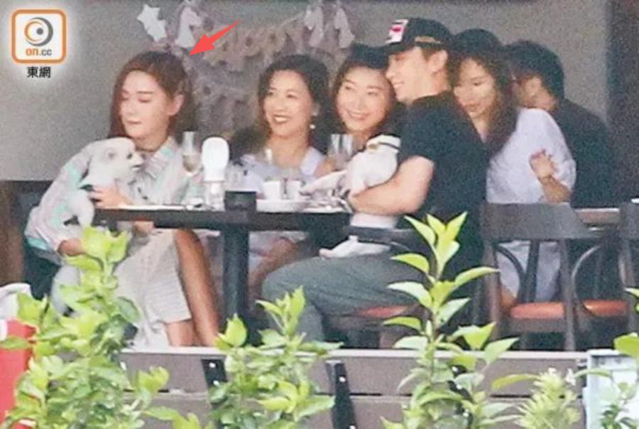 木讷钻石王老五娶内向星二代，婚恋市场上的“时间点”