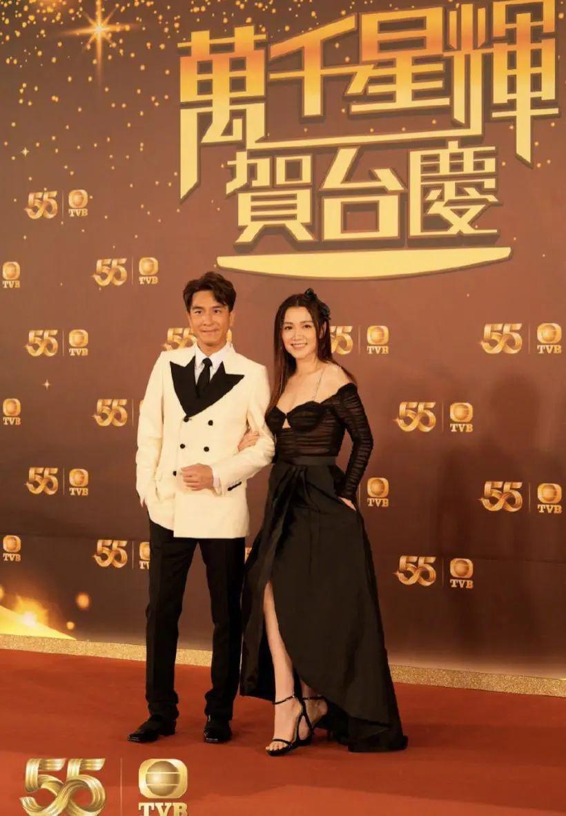 木讷钻石王老五娶内向星二代，婚恋市场上的“时间点”