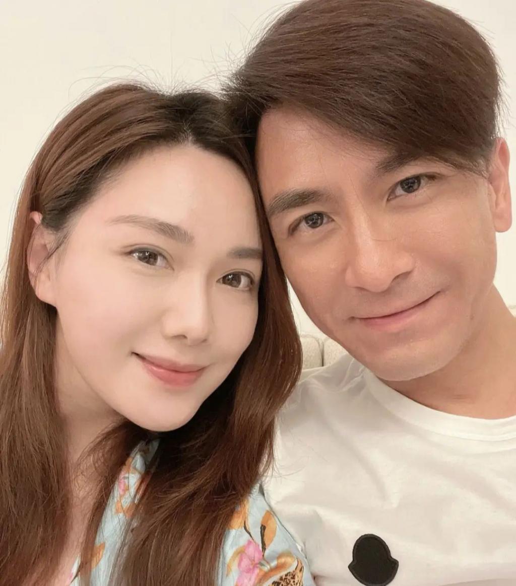 木讷钻石王老五娶内向星二代，婚恋市场上的“时间点”