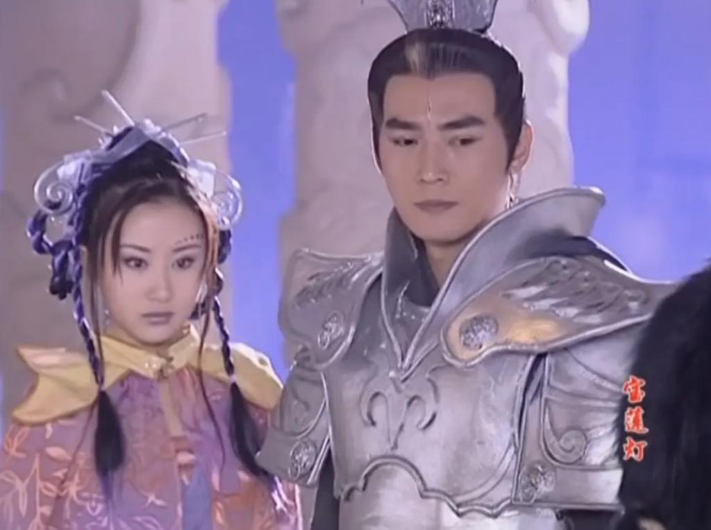 翻拍的《宝莲灯》，央视报警吧