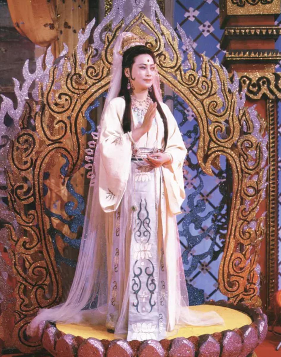 翻拍的《宝莲灯》，央视报警吧