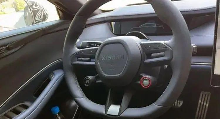 雷军致敬华为，剧透苏7：有点贵，是“有理由的贵”