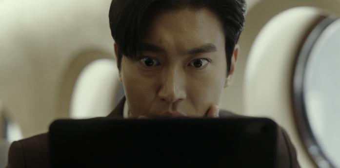 这部奇葩缝合剧，一夜爆红了