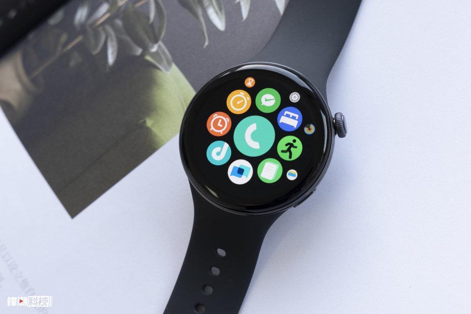 iQOO WATCH体验：设计简约时尚，功能玩法多样