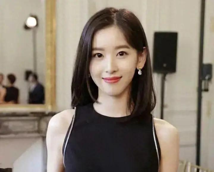 章泽天二胎首曝光，儿女双全移居伦敦，刘强东一人留国内打拼