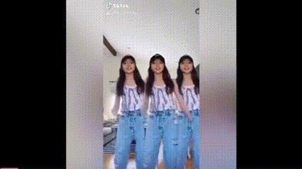 还记得被Jennie搂着的小女孩吗？这叫长残了？