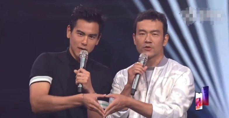 电影在找不跳科目三的“通告间”