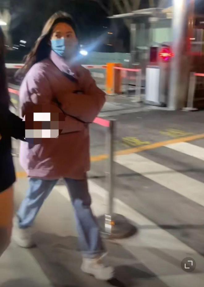 春晚首次彩排来了！毛晓彤章若楠低调现身