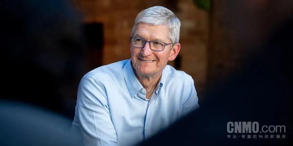 苹果手表拯救了两名用户的生命 库克开心回应：祝顺利