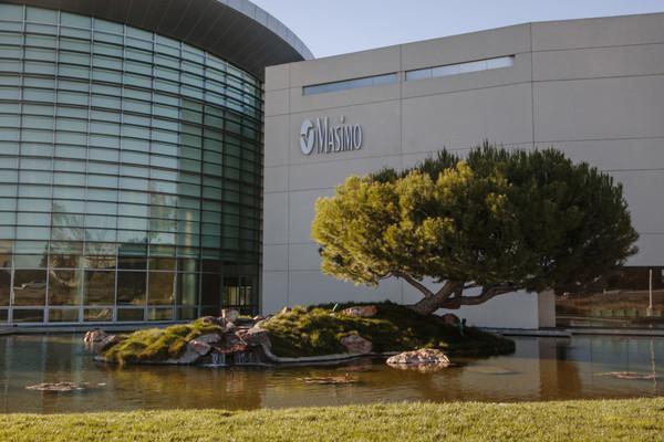 Apple Watch美国禁销令叫停 但苹果只能暂时松口气