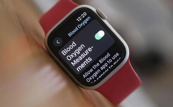 Apple Watch美国禁销令叫停 但苹果只能暂时松口气