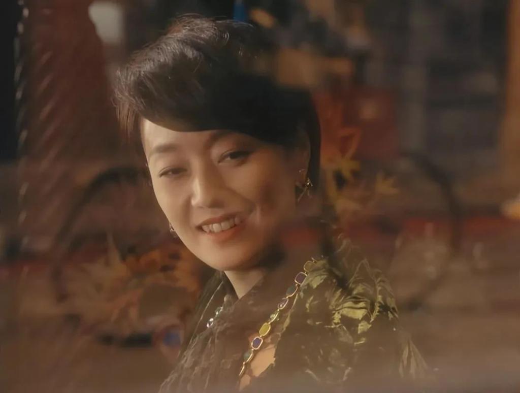 当唐嫣和马伊琍站在一起，我才彻底明白，美人在骨不在皮