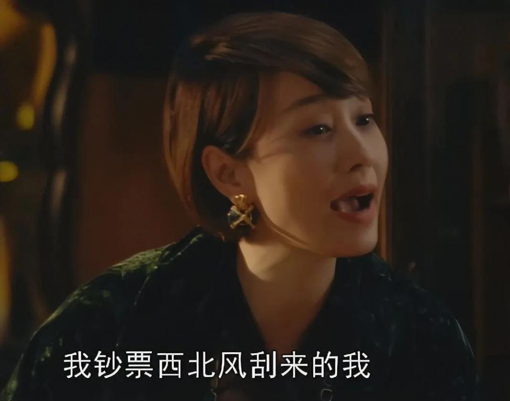 当唐嫣和马伊琍站在一起，我才彻底明白，美人在骨不在皮