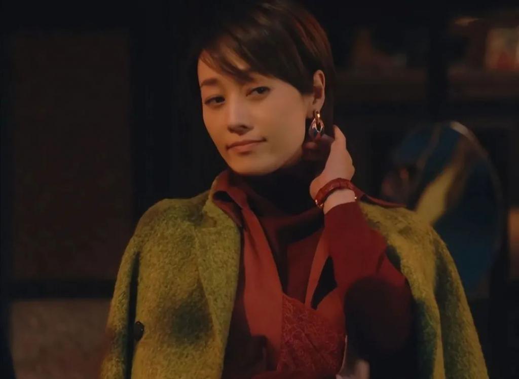 当唐嫣和马伊琍站在一起，我才彻底明白，美人在骨不在皮