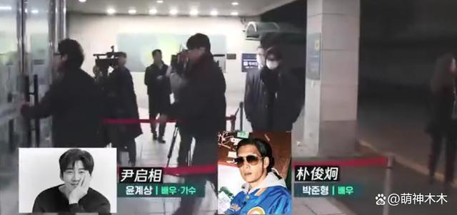 李善均出殡儿子捧遗像，妻子全慧珍哭成泪人，50名亲友送别