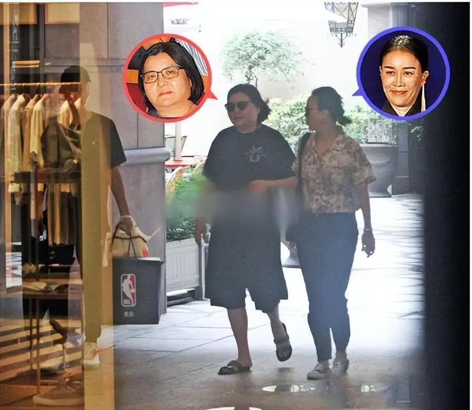 捧红那英王菲，从黑帮手里救下林志玲，年过50至今无人敢惹