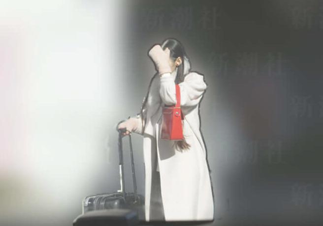 羽生结弦前妻首发声，现身街头模样狼狈，称想回归娱乐圈