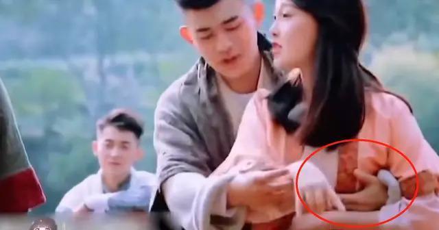 娱乐圈的“假戏真做”有多可怕？假借拍戏之名强行“骚扰”？
